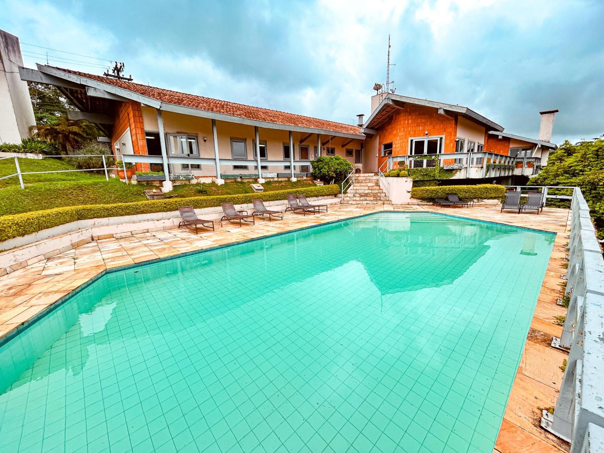 Plaza Inn Week Inn, Campos do Jordao